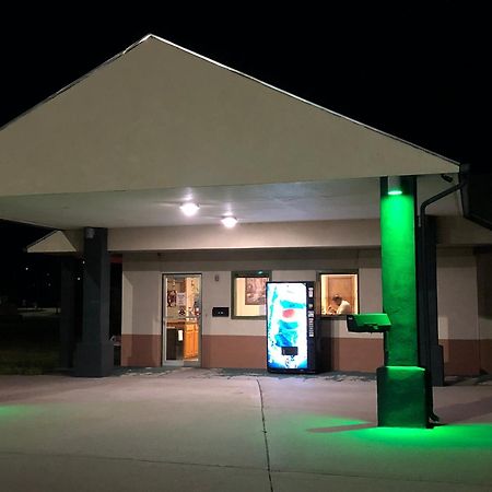 Greensburg Inn المظهر الخارجي الصورة