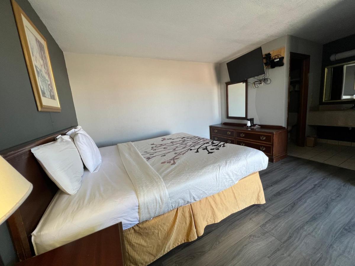Greensburg Inn المظهر الخارجي الصورة