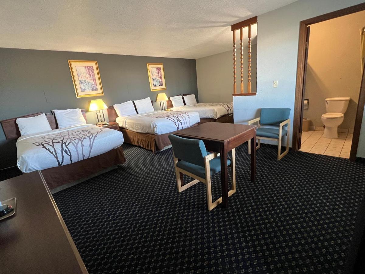 Greensburg Inn المظهر الخارجي الصورة